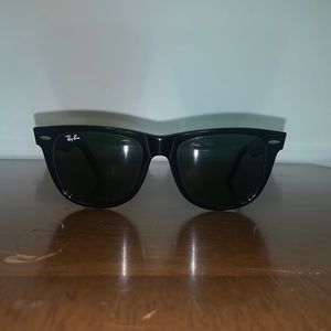 Ray Ban Wayfarer Sunglasses